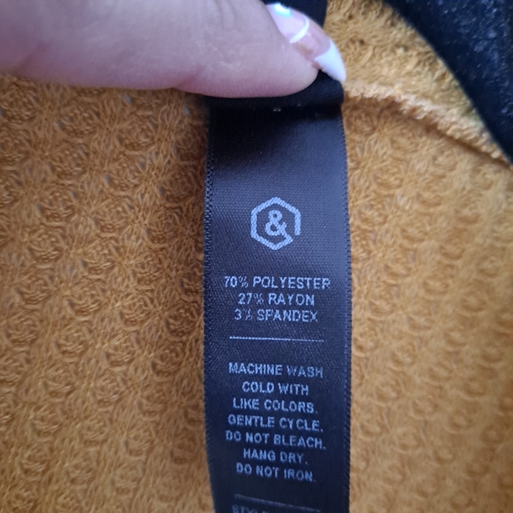 Agnes & Dora Yellow Cardigan View 5